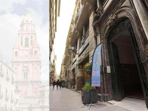 The Cathedral Hostel มูร์เซีย ภายนอก รูปภาพ